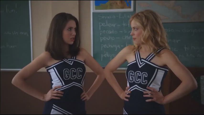 Alison brie and Gillian Jacobs Girl fight
