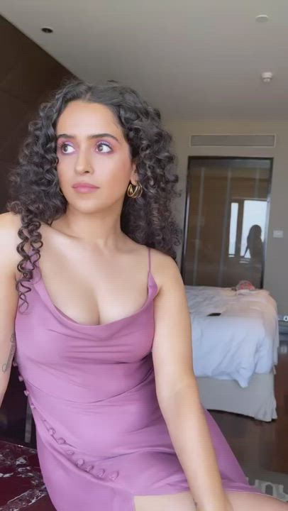 Cleavage Cute Dress Petite clip