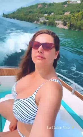 Big Tits Bikini Boat Boobs Kelly Brook clip