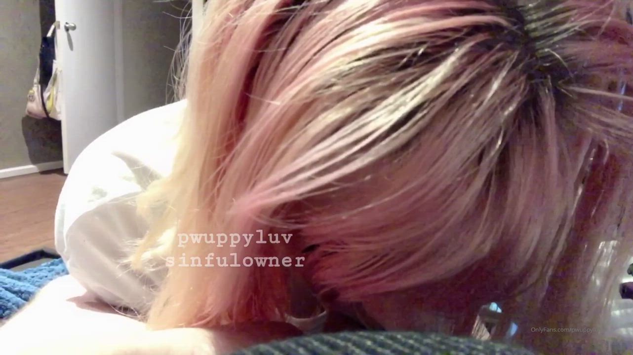 18 Years Old Amateur Blowjob Emo Homemade Pink Sucking Teen clip