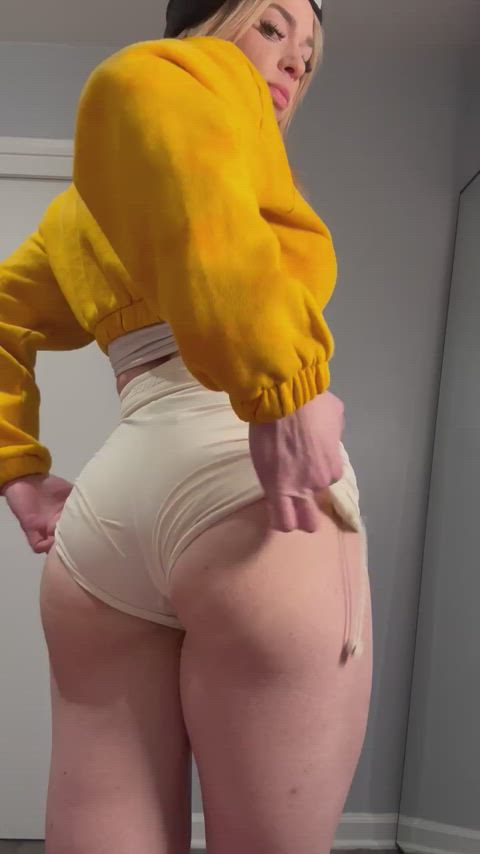 ass fit fitness legs muscles shorts clip