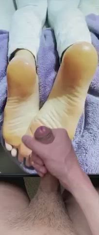 big dick cock feet feet fetish jerk off male masturbation nsfw soles clip