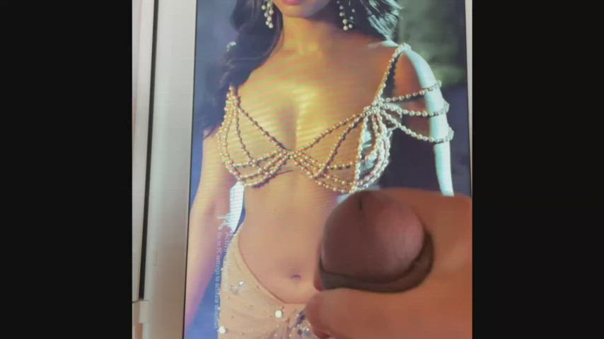 Tamanna Back 2 Back cum tributes Double Cumshot Upvote for more Comment who i should