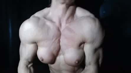 Big Tits Bodybuilder Close Up Czech Fake Boobs Muscular Girl Nude Topless clip