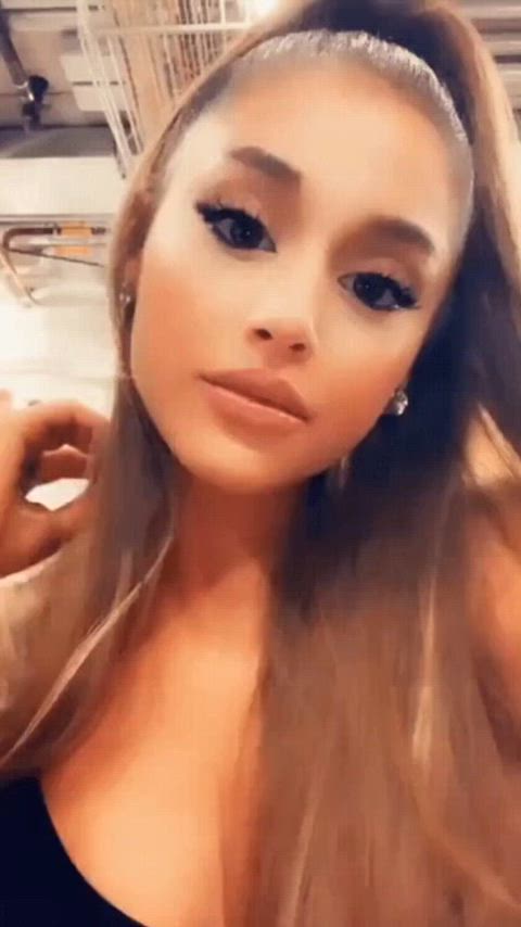 Ariana Grande 