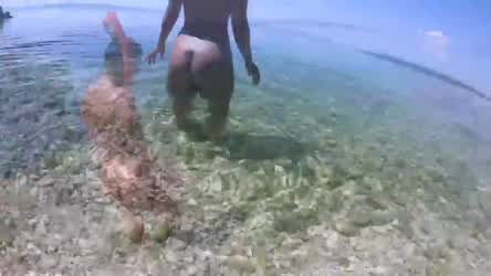 Beach Naked Pawg clip