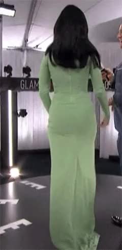 Celebrity Cleavage Curvy Dress Katy Perry clip