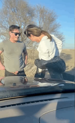 Fun during a long car ride leads to standing fuck on the side of the road 🔥