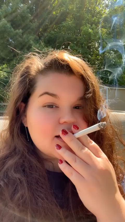 smoking fetish brunette clip