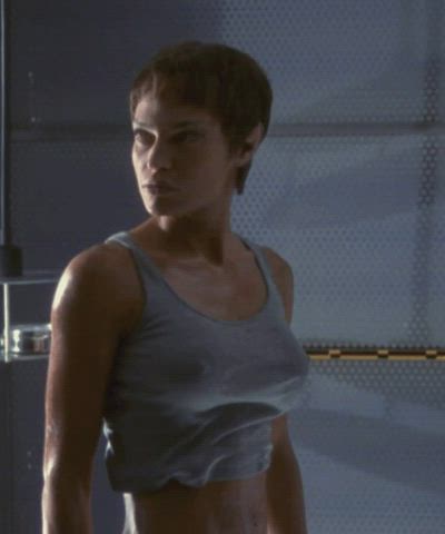 T'pol perky tits - Jolene Blalock, Star Trek Enterprise
