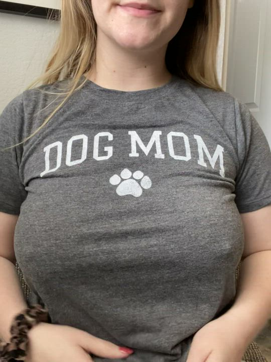 Dog mom by day - nude exhibitionist by night [OC]