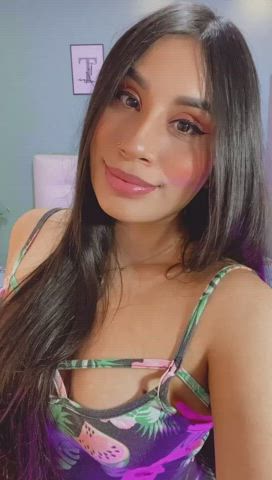 kiss latina model seduction smile teen teens webcam clip