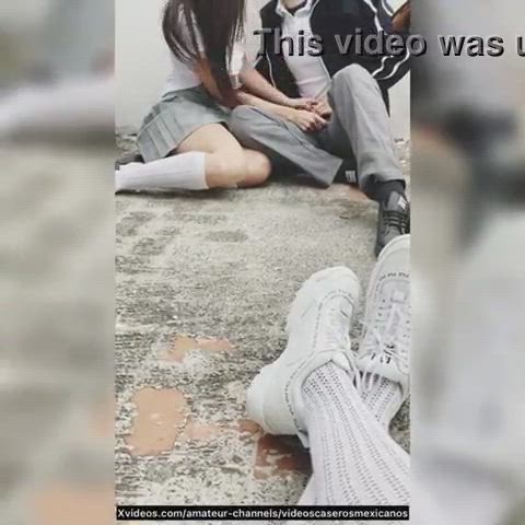blowjob kiss kissing schoolgirl teen teens watching clip