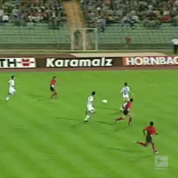 ripsave - One of the greatest and most memorable goal in a match by a remarkable