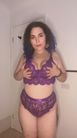 boobs curly hair curvy tits titty drop titty-drop clip