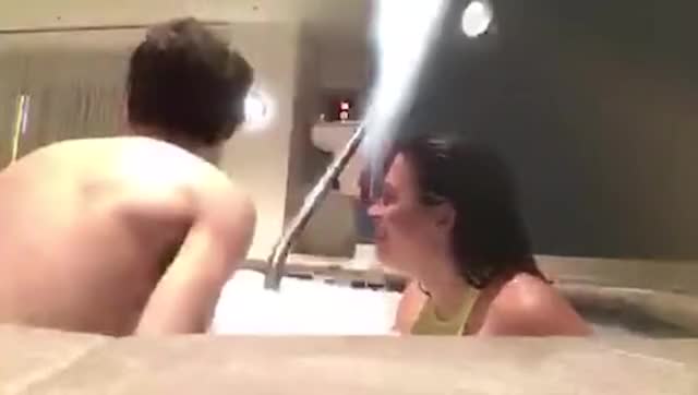 Young Couple Tried Filming Sex Tape in Hotel Pool (1/3)