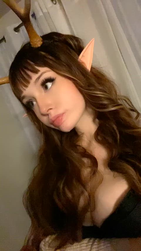 The elven succubus just joined your party, ready to follow your command 💖