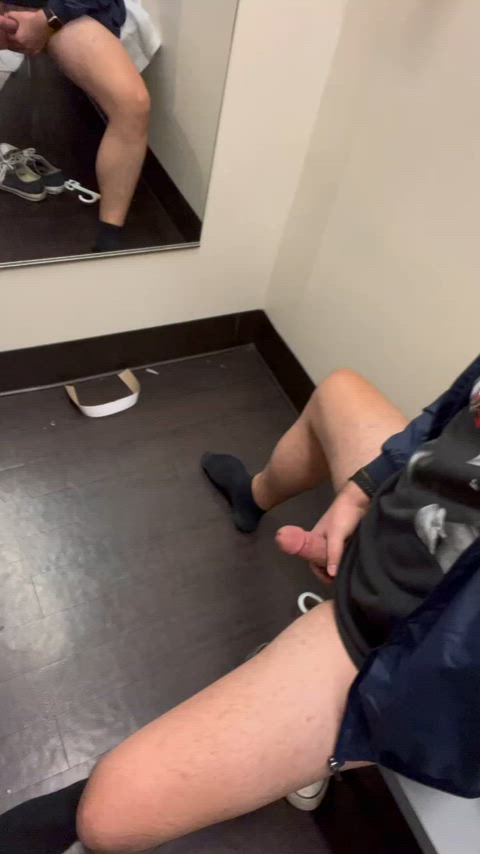 meet me in the changing room?