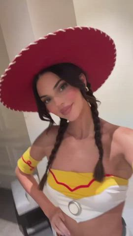 ass costume kendall jenner clip