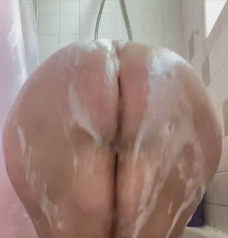 ass bbw big ass jiggling shower soapy clip