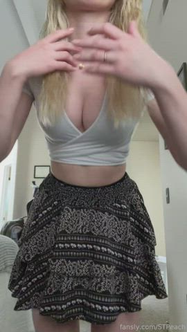 Bending Over Big Ass Blonde Cleavage Skirt Spanking Tease Twerking clip