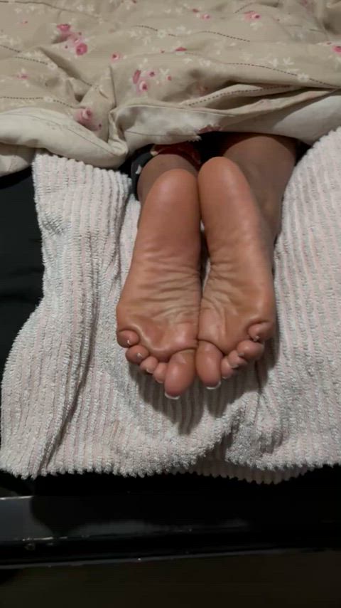 barefootmilf cum on feet dirty feet feet feet fetish feet sucking foot foot fetish