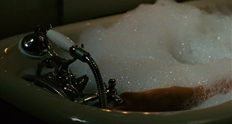 bath celebrity feet female jessica alba clip