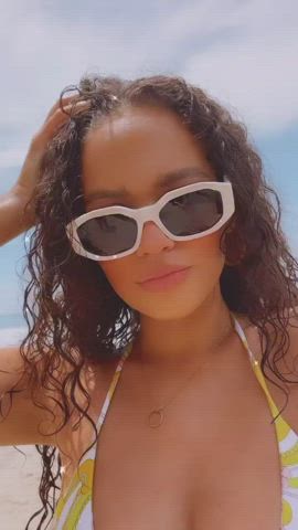 bikini cleavage madison pettis clip