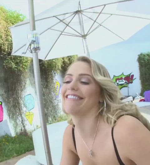 Mia Malkova 🥵