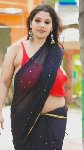 bbw big tits bra curvy downblouse indian model natural tits saree clip