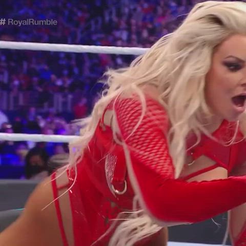 Maryse teasing Big Black Cocks with that outfit 😩