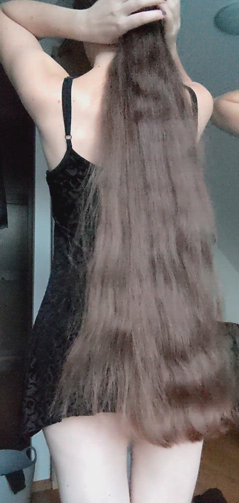 I'm quite experienced at splitting my long hair for braids by now