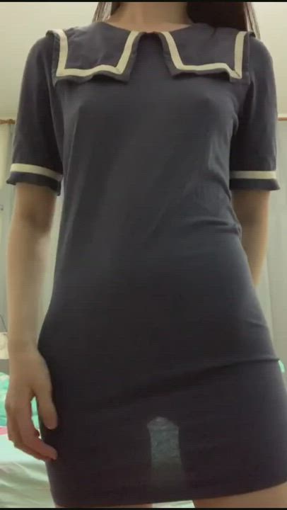 [18f] Have you ever seen a Japanese schoolgirl with a thigh gap like mine?