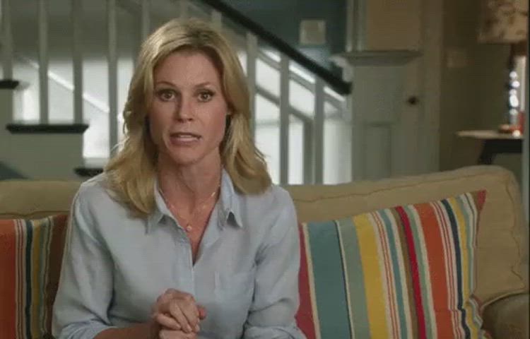 ass blonde julie bowen clip