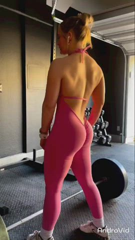 ass big ass body bodybuilder bodysuit clothed fitness gym sport tight clip