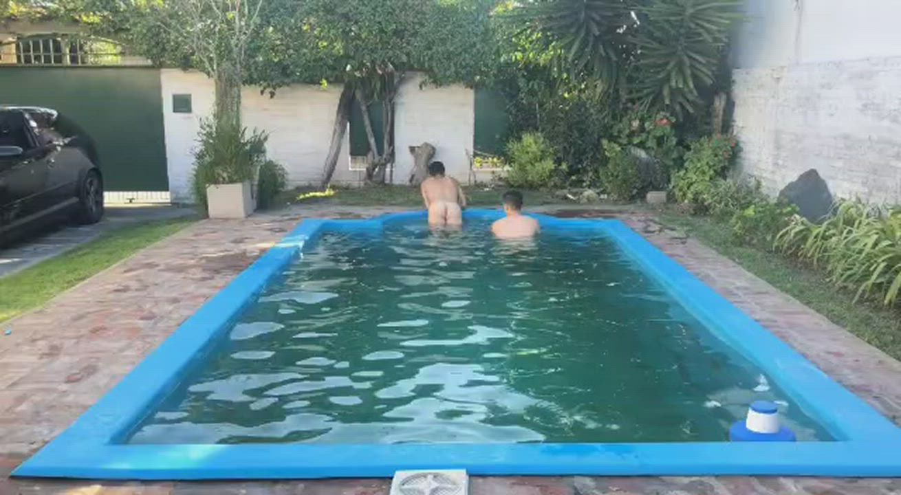hot pool party today! 🥵🥰 you wanna join? 💦👅 my muscle uncle fuck us all