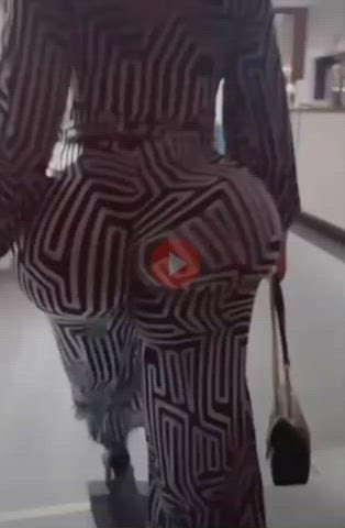 big ass blonde dress fake ass jiggling pawg clip