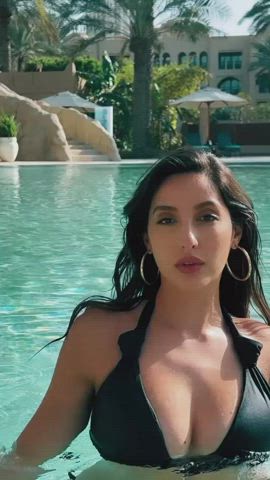 Bikini Bollywood Boobs clip