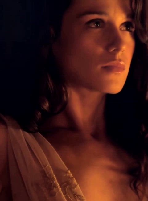 Gwendoline Taylor in 'Spartacus (S03E03)'