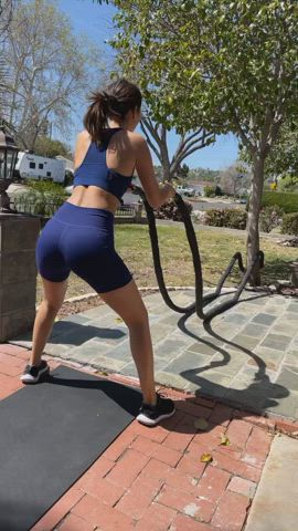 Victoria Justice's workout ass in motion.