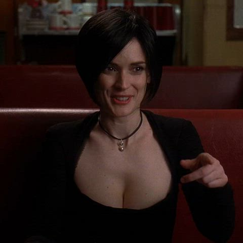 celebrity female winona ryder clip