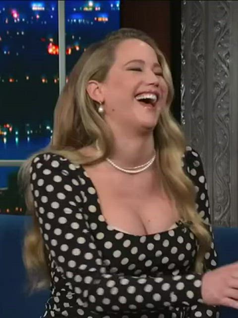 cleavage jennifer lawrence sexy clip