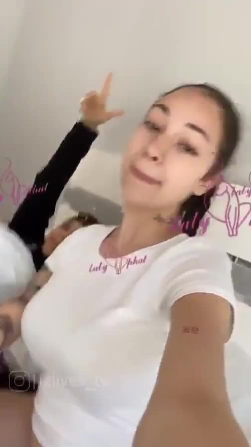 Danielle BhadBhabie Bregoli Instagram Live Stream 11 April 2