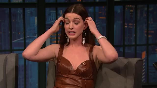 Anne Hathaway armpits