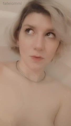bath bathtub blonde boobs onlyfans clip