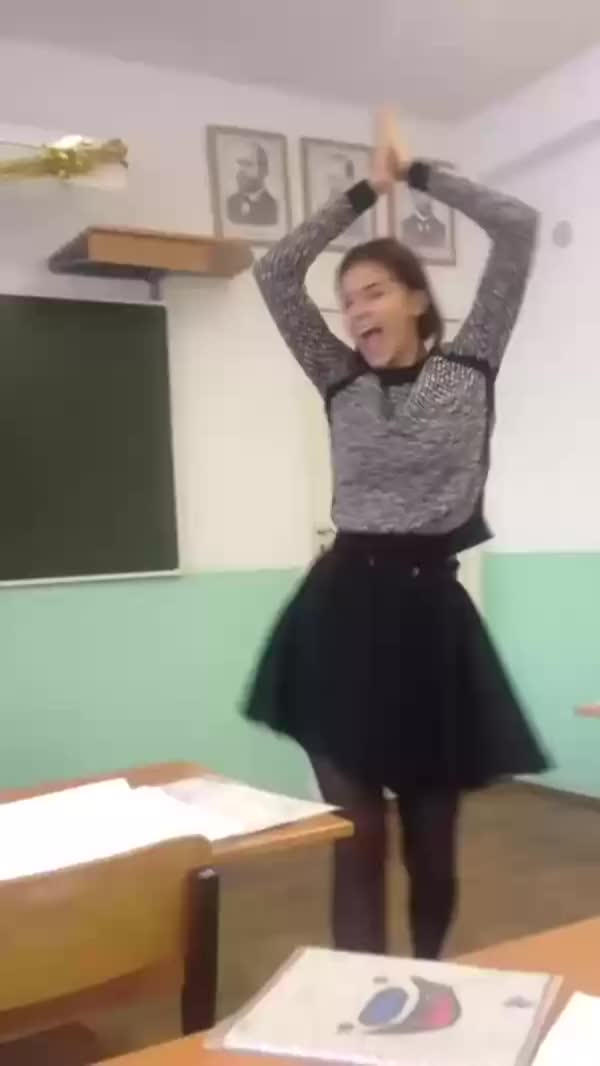 Teacher dance uwu