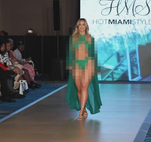big ass blonde censored model clip