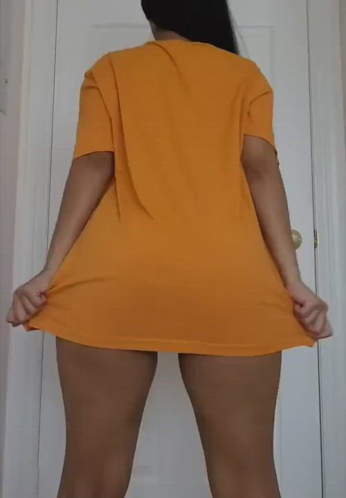 Big Ass Ebony Natural Tits Sensual Twerking clip