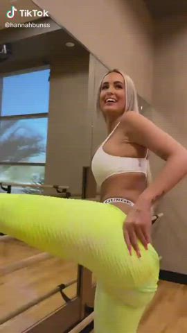 Ass Blonde Teen Twerking clip