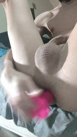 [26] my ass is hungry for cock
